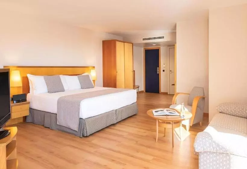 سوییت جونیور, Castellon Center, Affiliated by Meliá