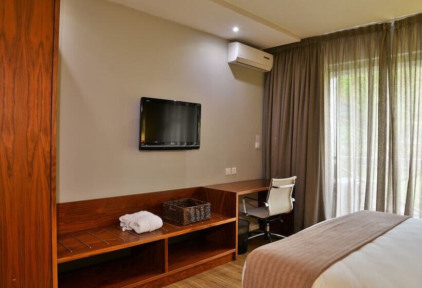 스위트, Cresta Lodge Harare