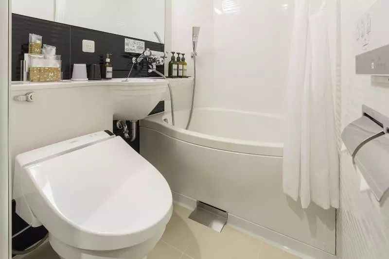 اتاق لوکس یک تخته, Cresta Lodge Harare