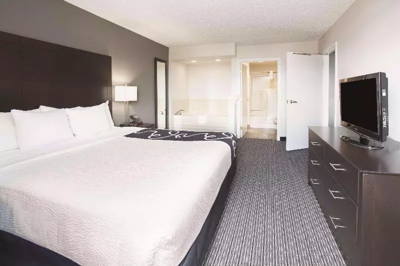 キングサイズベッドのデラックススイート, La Quinta By Wyndham Denver Englewood Tech Center