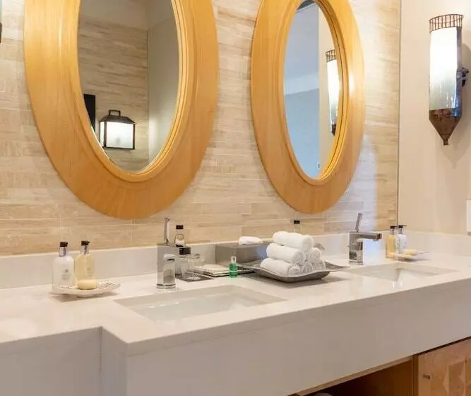 سوئیت پرزیدنت, Saxon Hotel, Villas & Spa