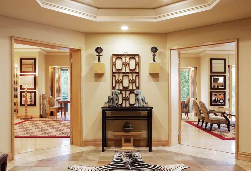 Президентский Люкс, Saxon Hotel, Villas & Spa