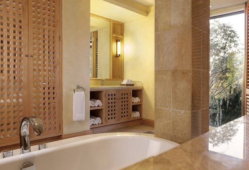 디럭스 스위트, Saxon Hotel, Villas & Spa