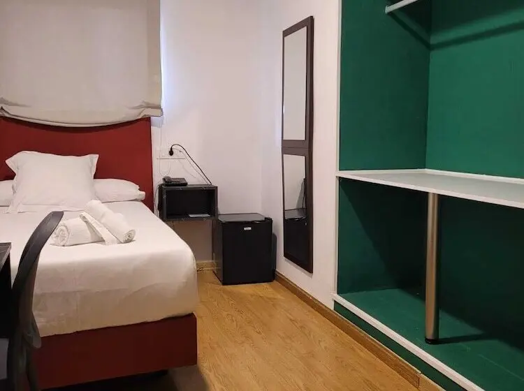 اتاق استاندارد یک نفره, Sireno Torremolinos