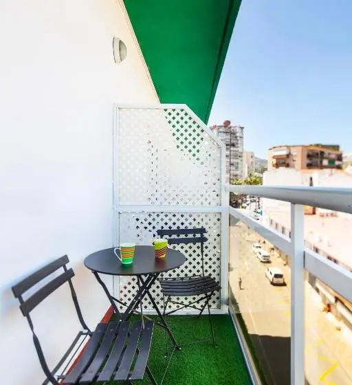 اتاق استاندارد با چشم‌انداز شهر, Sireno Torremolinos