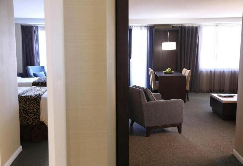 스위트 킹사이즈 침대, The Windsor Suites Philadelphia