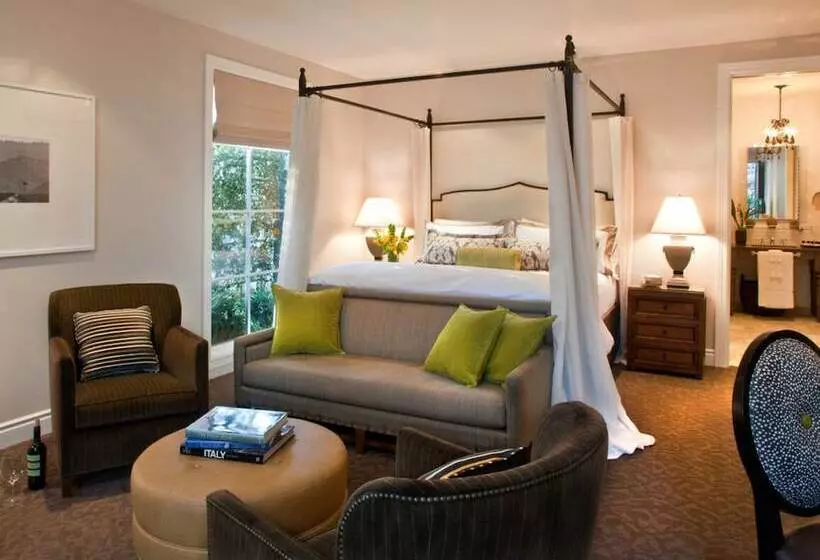 سوئیت پریمیوم, Yountville