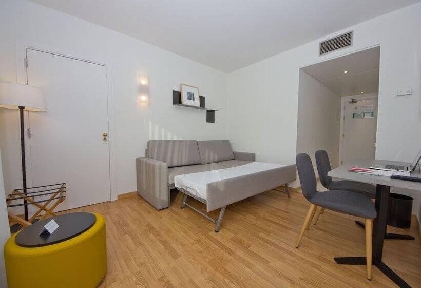 Пятиместный Стандартный Номер, Aparthotel Atenea Valles