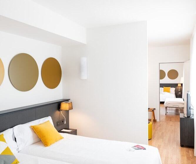 Номер Стандарт, Aparthotel Atenea Valles