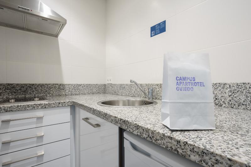 استودیوی استاندارد, Aparthotel Campus