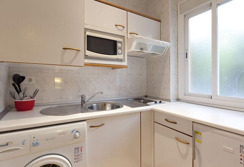 استودیوی استاندارد, Apartamentos Vértice Bib Rambla
