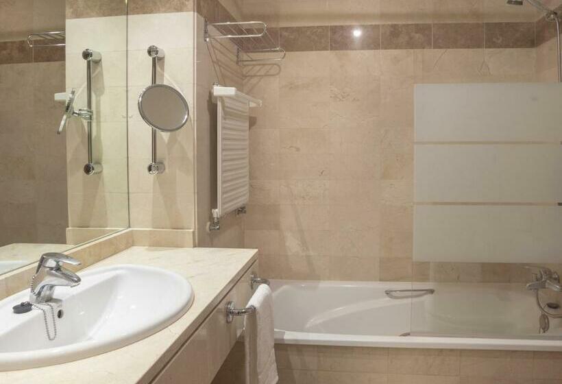 استودیوی استاندارد, Aparthotel Campus