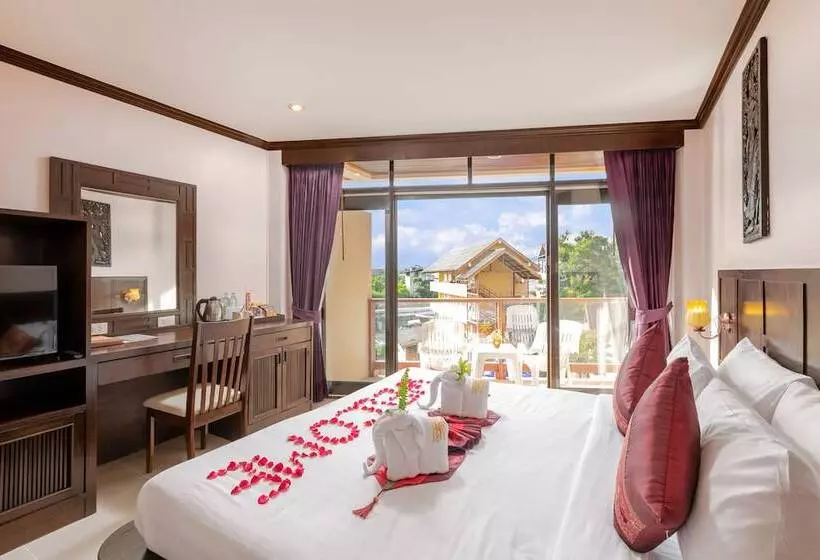 اتاق لوکس, Club Bamboo Boutique Patong Beach Resort
