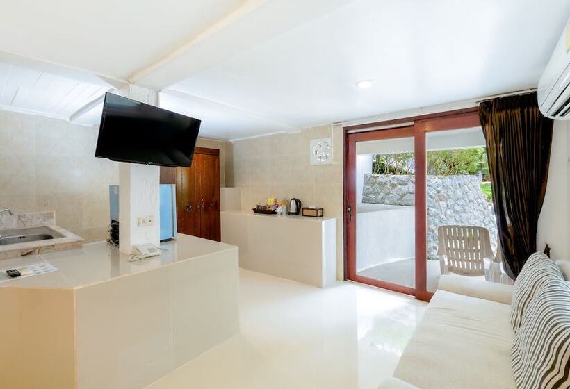 Номер Superior, Club Bamboo Boutique Patong Beach Resort