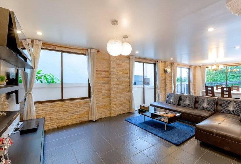 Вилла 3 Спальни с Бассейном, Club Bamboo Boutique Patong Beach Resort