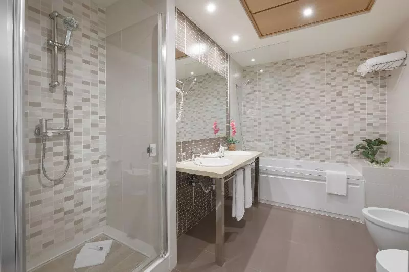 اتاق سوپریور, Club Bamboo Boutique Patong Beach Resort