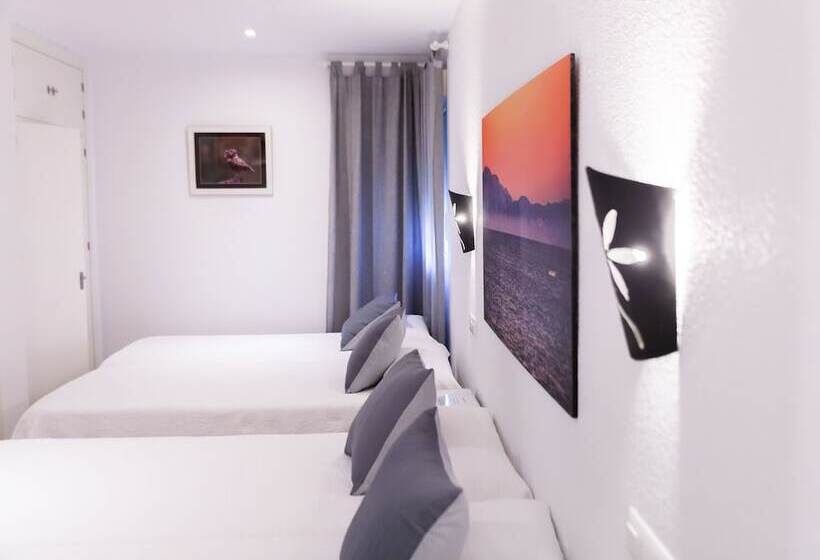 四人标准间, Margaritas 21 Rooms