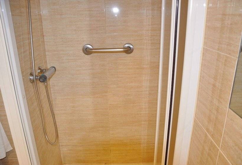 スタンダードルーム, Hostal Tafalla