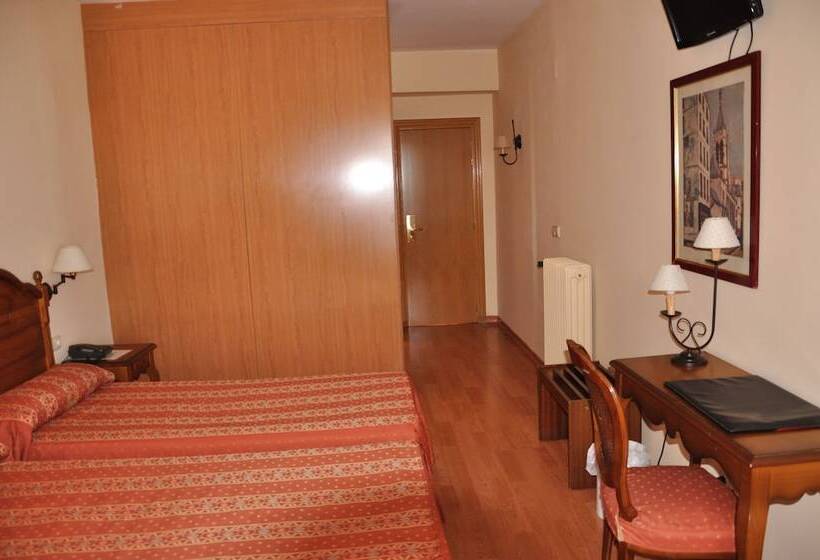 スタンダードルーム, Hostal Tafalla