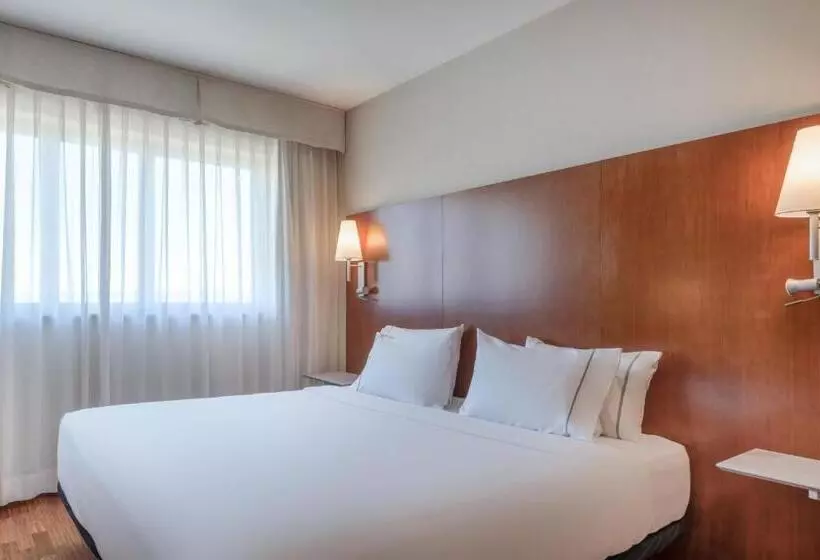اتاق سوپریور با تخت بزرگ, Ac Hotel Alcalá De Henares By Marriott