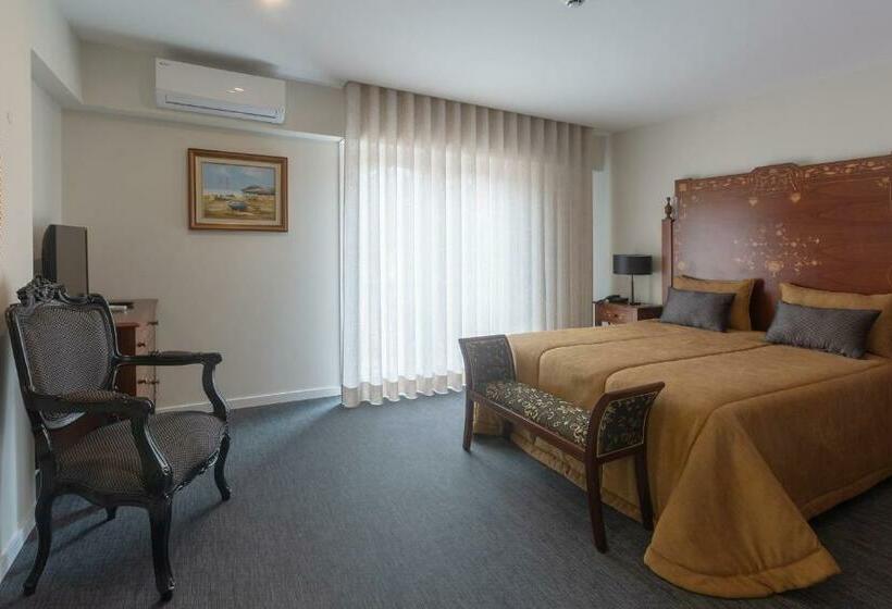 جناح ملكى, Afonso V & Spa