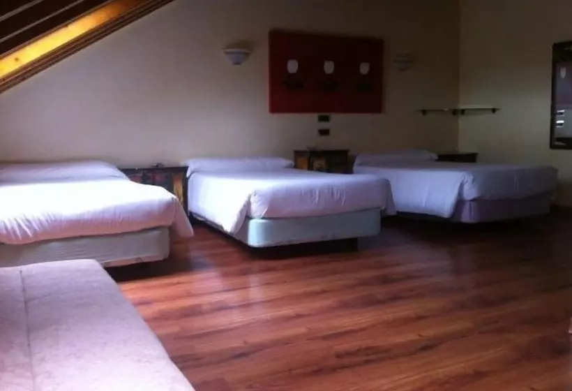 Chambre Standard, Alda Lalín