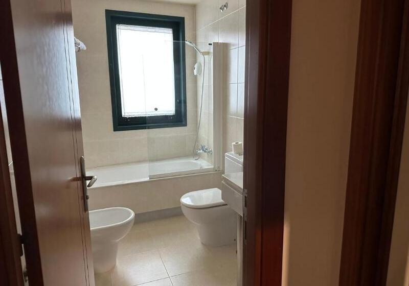 스탠다드 룸, Alda Lalín