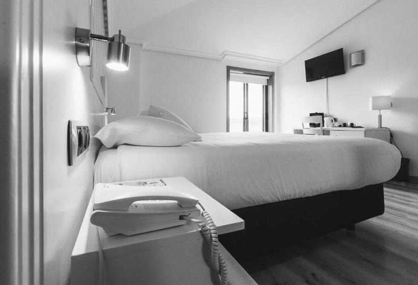 高级大房间, Alfonso I