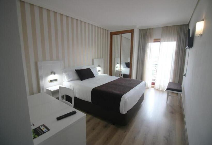 标准间带露台, Alfonso I