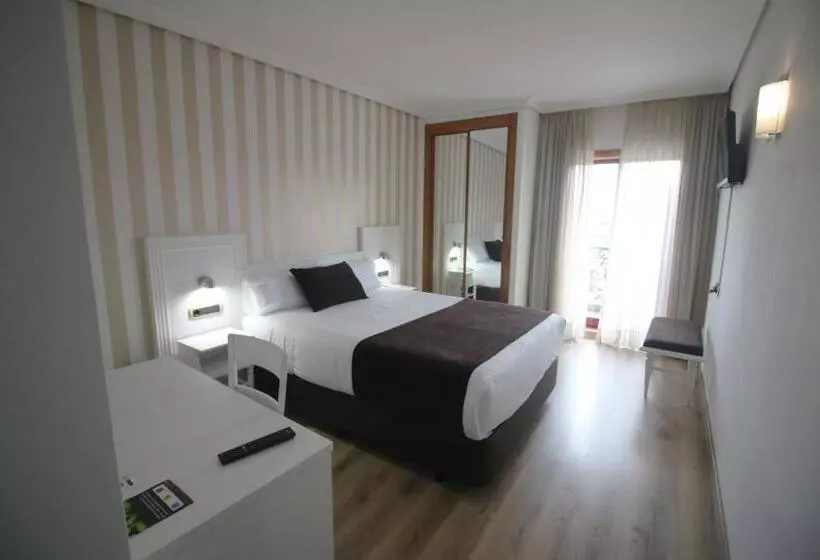 Standardzimmer mit Terrasse, Alfonso I
