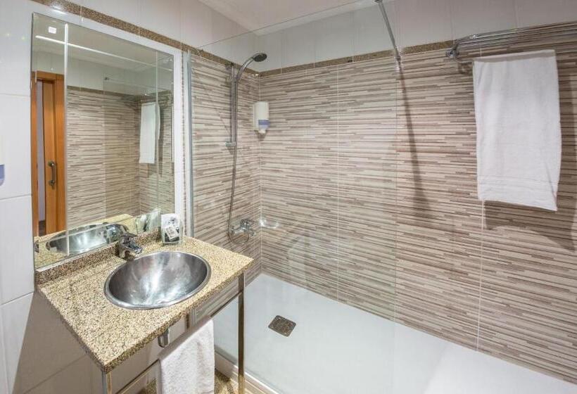 标准间带露台, Alfonso I