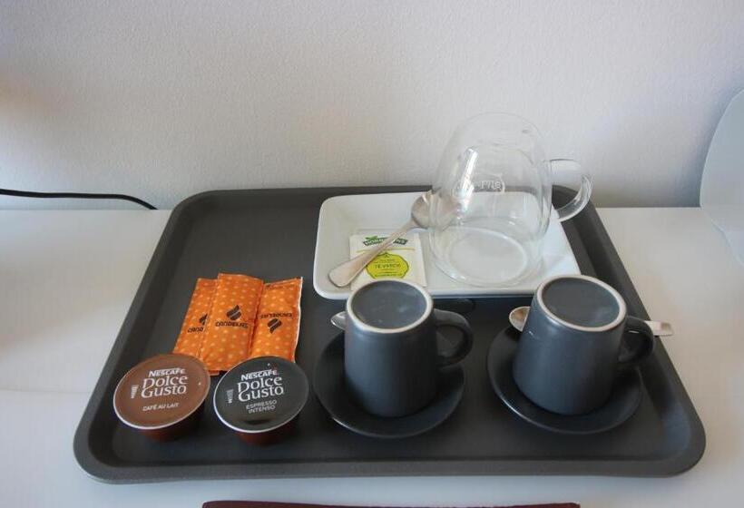 高级单人间, Alfonso I