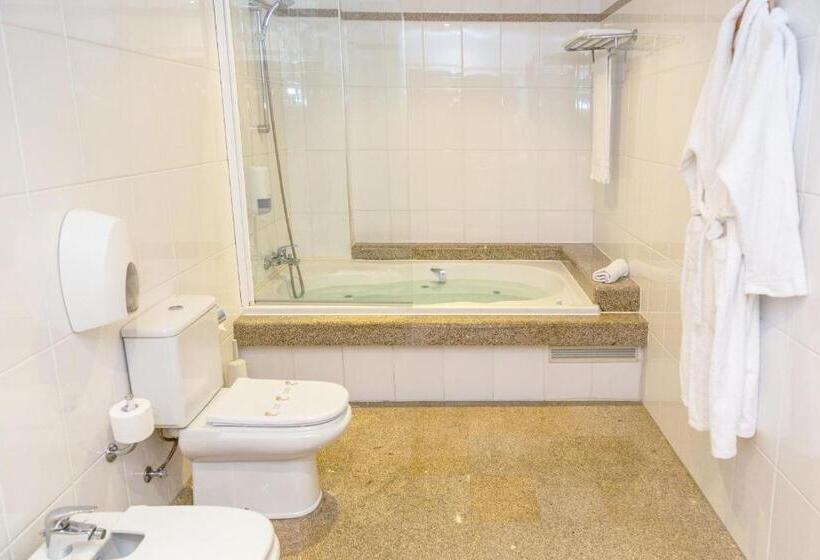 豪华房间, Alfonso I