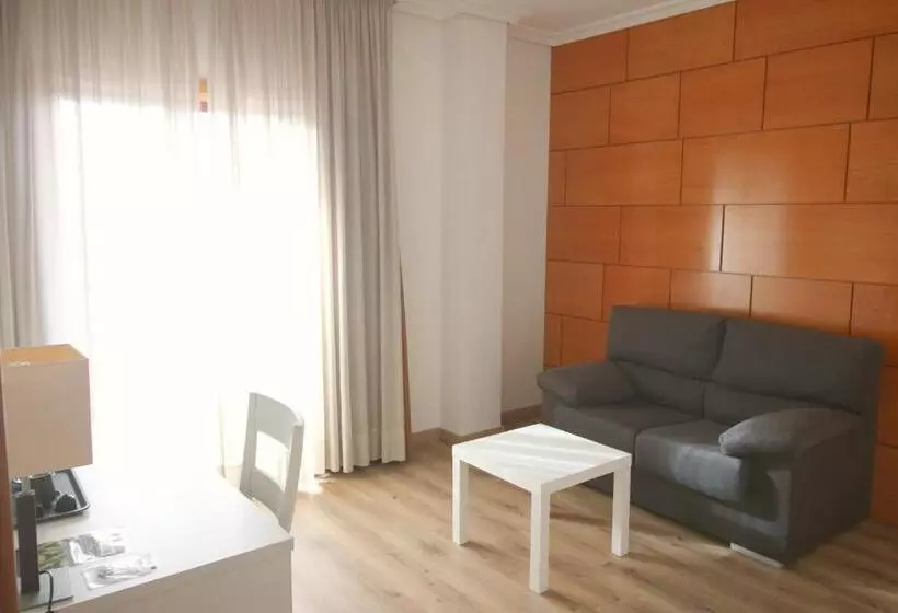 Deluxe Zimmer, Alfonso I