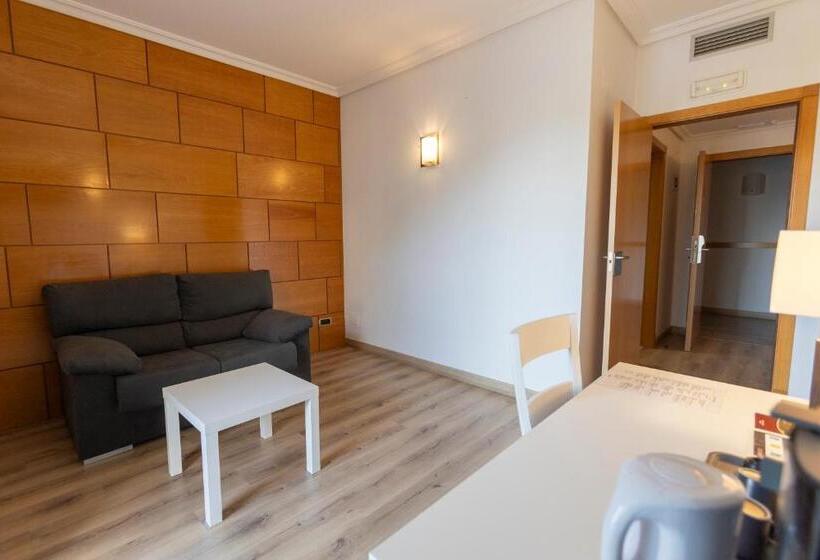 豪华房间, Alfonso I