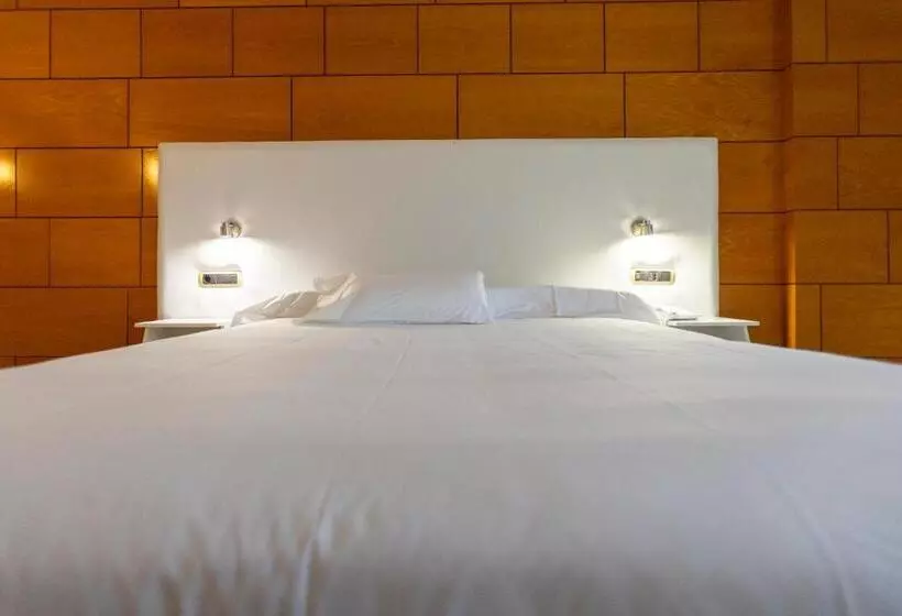 Deluxe Zimmer, Alfonso I