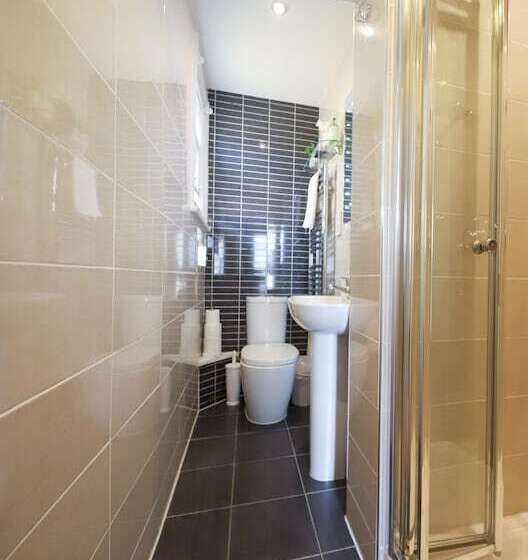 اتاق استاندارد, The Cavalaire