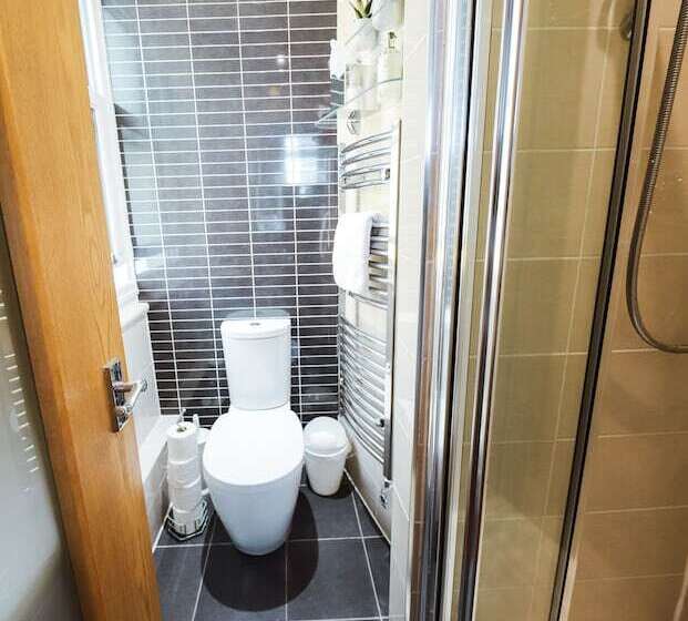 اتاق استاندارد, The Cavalaire