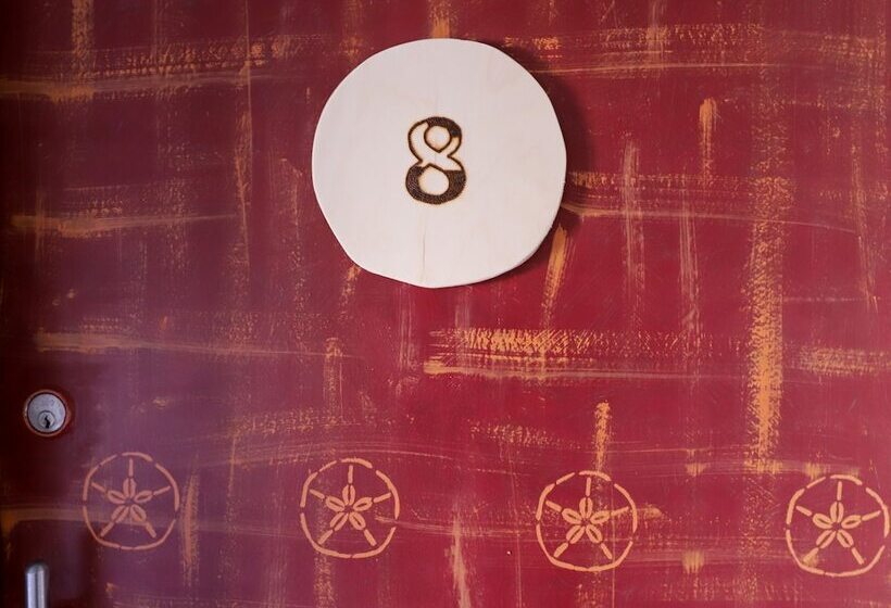 اتاق استاندارد, The Cavalaire