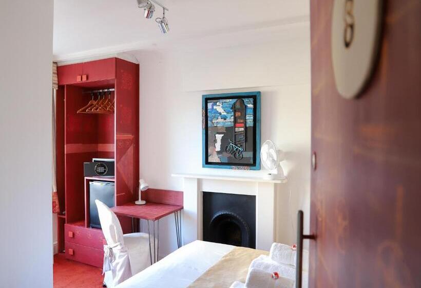 اتاق استاندارد, The Cavalaire