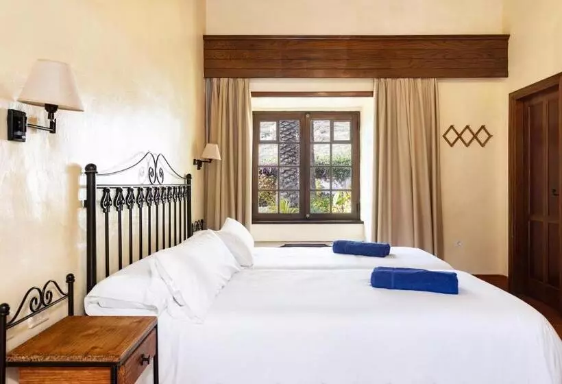 اتاق استاندارد, El Patio