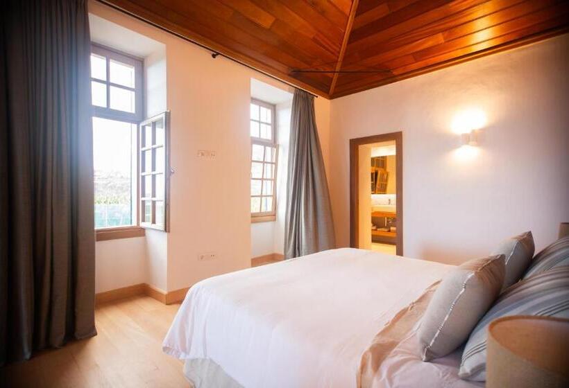 海景套房, El Patio