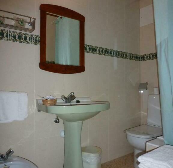 חדר סטנדרט, Garona