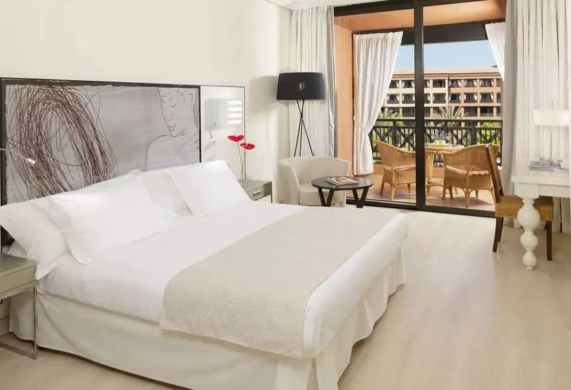 اتاق اساندارد با چشم‌انداز جانبی به دریا, H10 Costa Adeje Palace