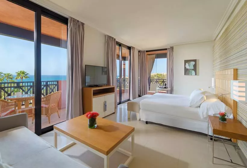 سوییت جونیور, H10 Costa Adeje Palace