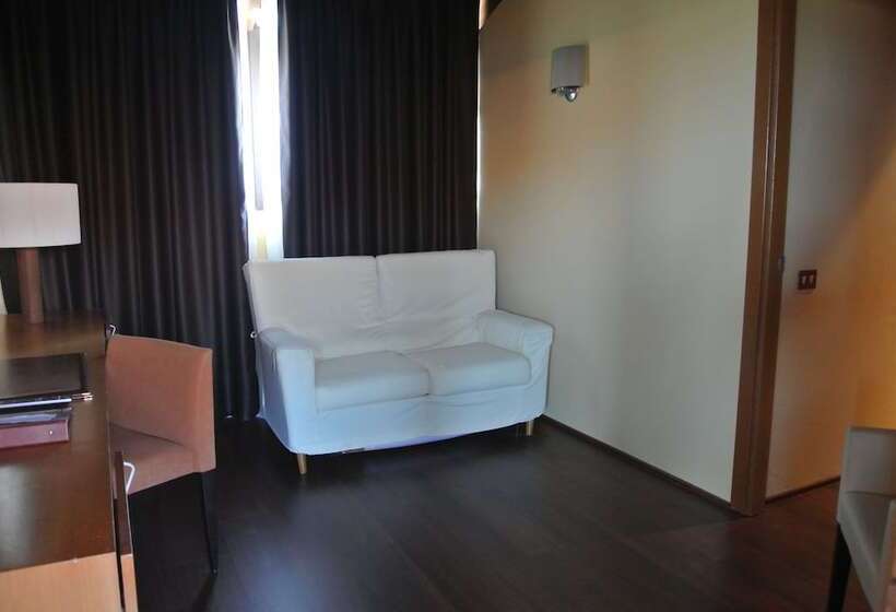 اتاق سوپریور, Hospederia Parque De Monfragüe