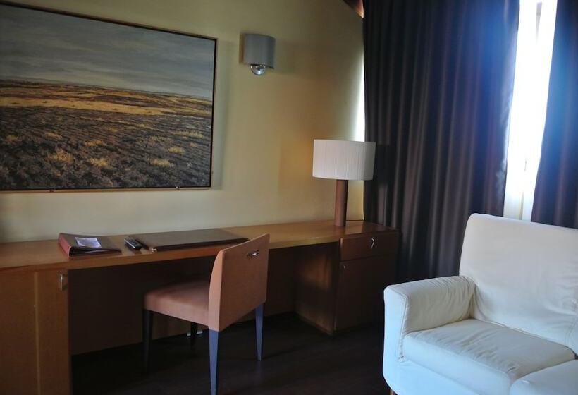 اتاق سوپریور, Hospederia Parque De Monfragüe