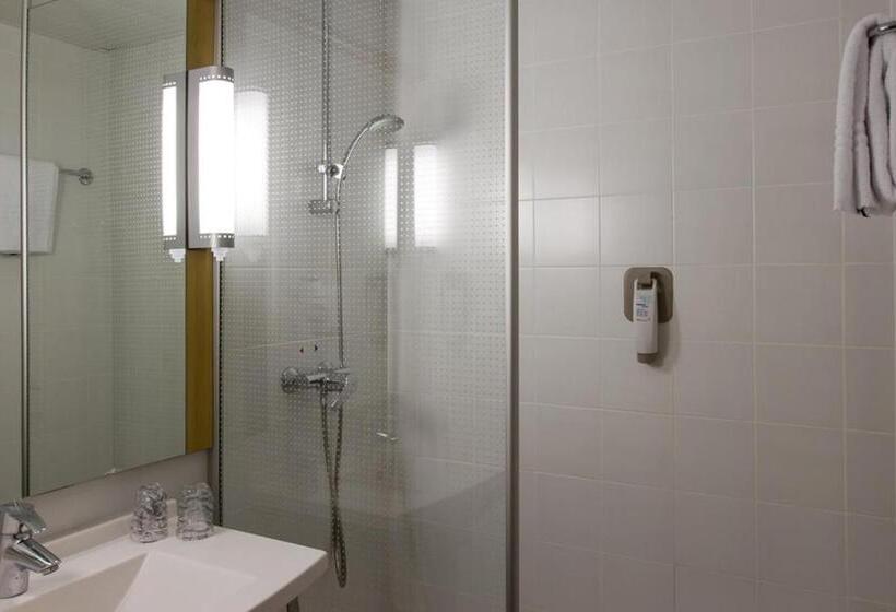 غرفة قياسية, Ibis Coimbra Centro
