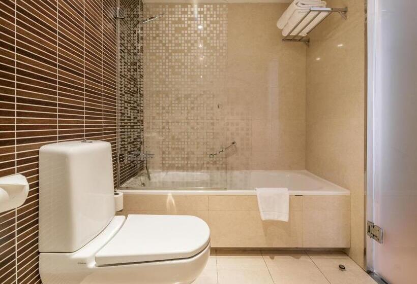 اتاق پرمیوم, Ilunion Suites Madrid