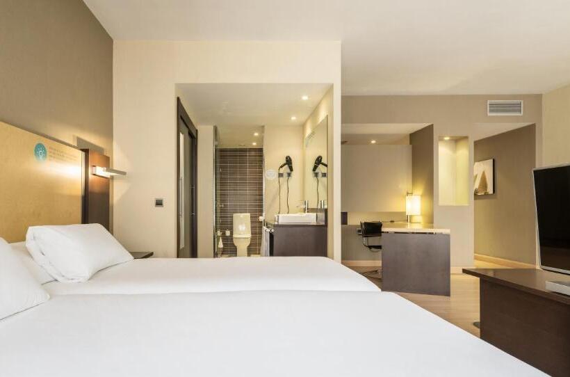 اتاق پرمیوم, Ilunion Suites Madrid